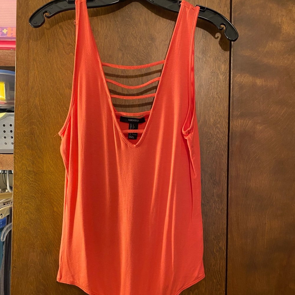 women’s body suit
